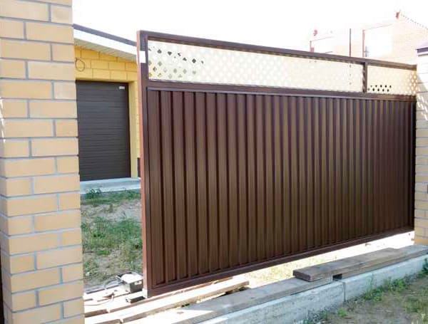 Эстетика и Надежность: Ворота Grand Line для Вашего Дома в Ростове от 37519 руб