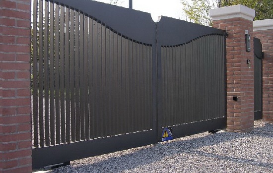 Купить новые ворота Абакан откатные в Ростове по цене от 83840 руб