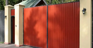 Купить ворота из профнастила Ростов, цена от 4140 руб.